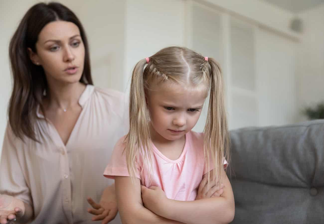 9 Psychologisch schädliche Dinge, die wir ständig zu unseren Kindern sagen